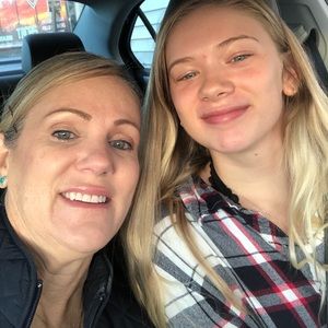 Meet your Posher, Pam